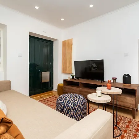Lovely 1 Bedroom In Principe Real Διαμέρισμα